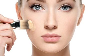 لصاحبات البشرة الدهنية.. اختاري 