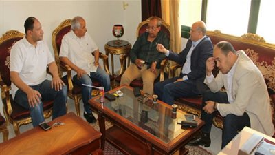 وزارة الرياضة تتابع توفير شاشات العرض بمراكز الشباب استعدادا لـ