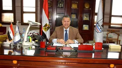 محافظ بني سويف: أجواء مناسبة للطلاب والمراقبين في أول أيام امتحانات ثانوية عامة