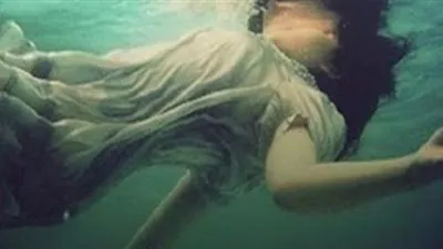 فتاة تحاول الانتحار قفزًا بترعة 