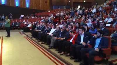 رئيس الأكاديمية العربية للعلوم: إنشاء كلية الذكاء الاصطناعي بفرع العلمين