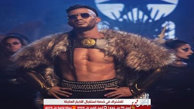 شاهد.. محمد رمضان يهين شخص كشف عن كرهه له (صورة)