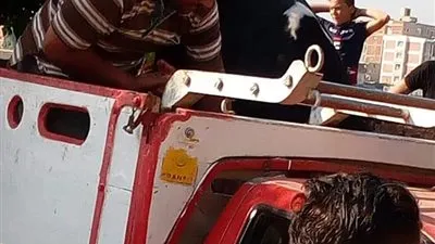 إنقاذ بقرة من الغرق في دمياط 