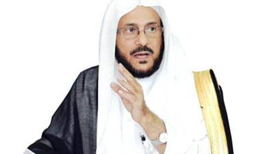 آل الشيخ: خطباء الجمعة جنود لله ورسوله وولاة الأمر