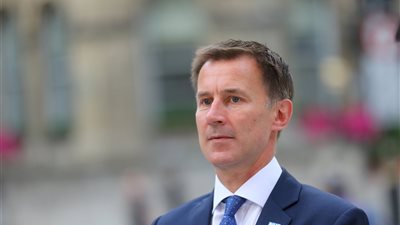 بريطانيا: الحرس الثوري الإيراني مسؤول عن هجوم خليج عمان