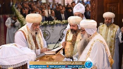 البابا تواضروس يترأس أولى قداسات كنيسة 