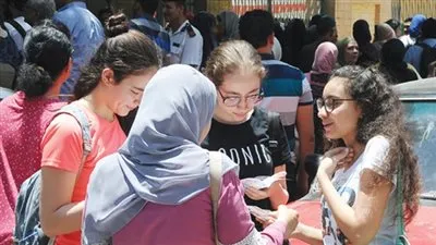 بالصور.. نموذج إجابة امتحان الاستاتيكا للثانوية العامة 2019