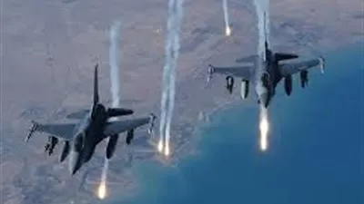 غارات التحالف تستهدف مخزن أسلحة لمليشيا الحوثي في حجة