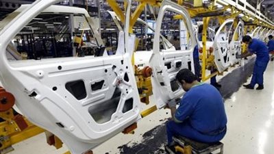 وزارة التجارة والصناعة تلغى قرار تحديد نسبة التصنيع المحلى في قطاع السيارات (مستندات)