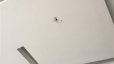 طلق ناري يخترق سقف منزل بالطائف والأسر تنجو بعناية إلهية