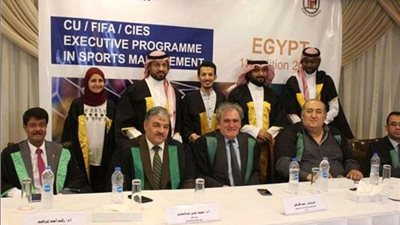 جامعة القاهرة تحتفل بخريجي دبلومة الفيفا