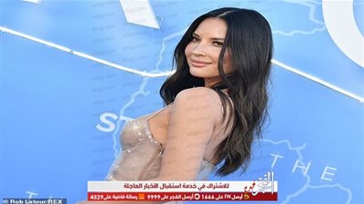 أوليفيا مون تحتفل بالعرض الخاص لمسلسلها الجديد The Rook