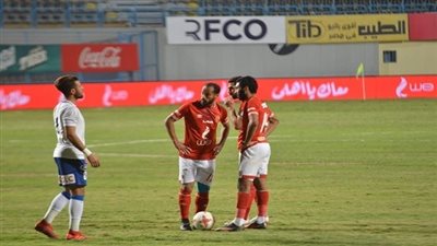 مفاجأة.. صفقة القرن في الأهلي تطلب الرحيل 