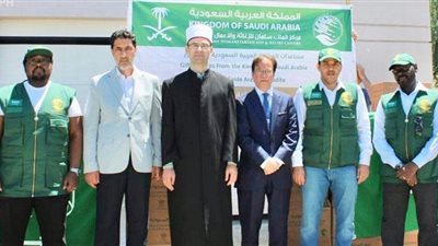 مركز الملك سلمان للإغاثة يسلّم 50 طناً من التمور هدية المملكة لألبانيا