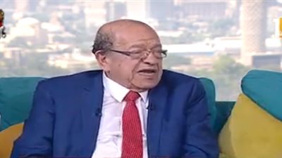 وسيم السيسي: مخترع البطارية الكهربائية سرق الفكرة من مصر (فيديو)