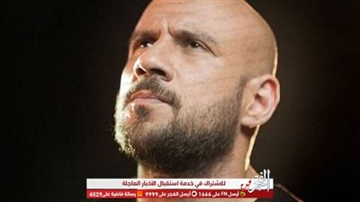 معجب لأحمد مكي: 