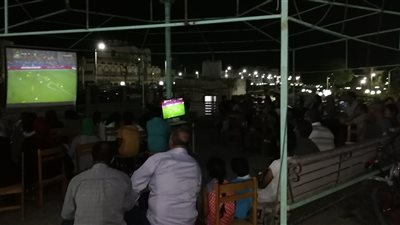 شاهد فرحة جماهير الغردقة عقب هدف اللاعب تريزيجيه (صور) 