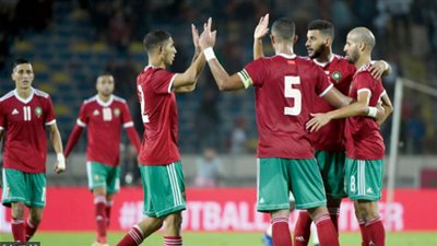 لقطة رائعة من الجماهير المصرية مع منتخب المغرب