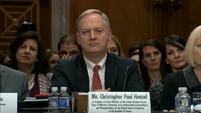 السفير الأمريكي لدى اليمن: ندعم الشرعية والسلام الدائم