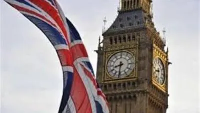 سجل عدد سكان بريطانيا أقل معدل منذ 14 عامًا