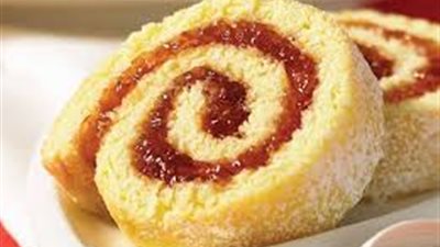 سويسرول سهل بدون فرن.. طريقة تحضيره (فيديو)