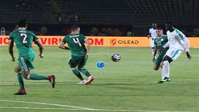 إسماعيل بن ناصر يتحدث عن تأهل الجزائر وحصده جائزة الأفضل