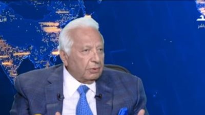 أحمد عكاشة: 