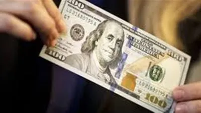 ضربة موجعة.. روسيا والصين تتخليان عن استخدام الدولار