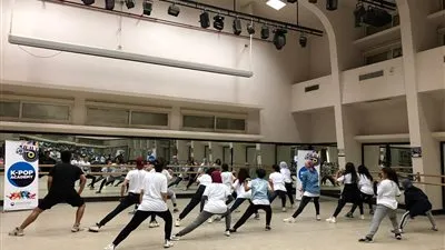 تدريب 80 مصرية على الغناء والرقص الكوري الحديث (صور)