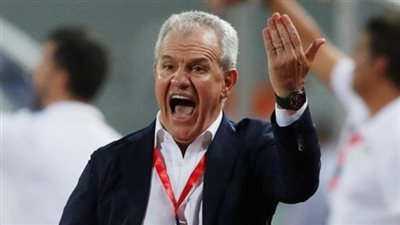 أجيري يتبرأ من إصابة 