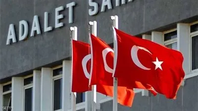 تركيا.. حكم بمواصلة احتجاز موظف بالقنصلية الأمريكية