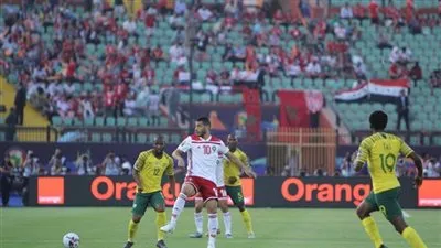 مدرب جنوب أفريقيا: منتخب المغرب أجبرنا على الدفاع
