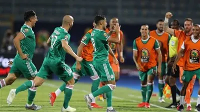 أدام وناس : سنواصل إسعاد الجمهور الجزائري.. والقادم أصعب