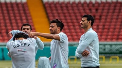 تفاصيل مشادة محمد صلاح وتريزيجيه في مباراة مصر وأوغندا