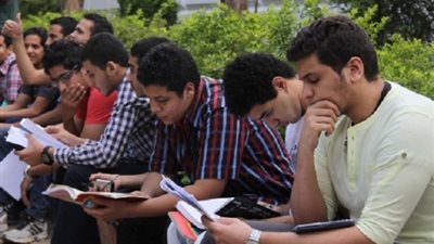 لطلاب الدبلومات.. تعرف على الكليات المتاحة لشعبتي 