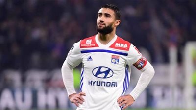 نبيل فقير يعرض خدماته على أرسنال