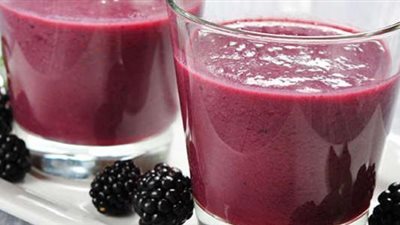 طريقة تحضير عصير التوت بالكرفس