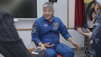 رائد الفضاء الأمريكي دانيال تاني لـ