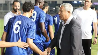 المحافظ يزور معسكر نادي أسوان للاطمئنان على الفريق قبل انطلاق الدوري