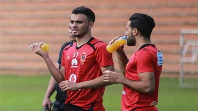 عاجل.. عرض برتغالي وألماني لمهاجم الأهلي