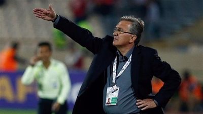 على رأسهم بايزا.. برانكو يحدد المحترفين الراحلين عن الأهلي