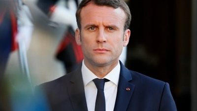 ماكرون يحذر روحاني من إضعاف الاتفاق النووي