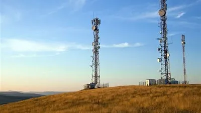 الكويت تصدر قراراً بشأن رسوم إنشاء وإصلاح الأبراج اللاسلكية