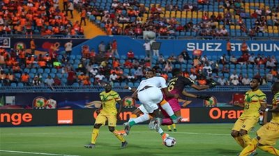 مالي تلعب وكوت ديفوار تلدغ وتضرب موعدا ناريا مع الجزائر