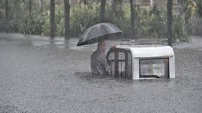 الفيضانات تجتاح إسبانيا وتتسبب في خسائر فادحة