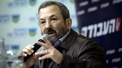 باراك يدرس الاعتذار لعرب 48 بعد مجزرة الأقصى عام 2000