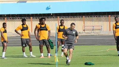 مدرب حراس الأفيال: جاهزون لمواجهة الجزائر ومحمد الشناوي الافضل في الكان