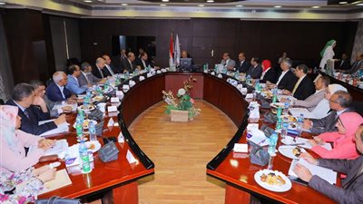 تفاصيل انعقاد الجمعية العمومية للقابضة لمشروعات الطرق والكباري