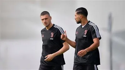 ميلان يستفسر عن مدافع يوفنتوس