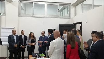 وزير التعليم العالي يتفقد مراكز التطوير المهني بجامعة الزقازيق (صور) 